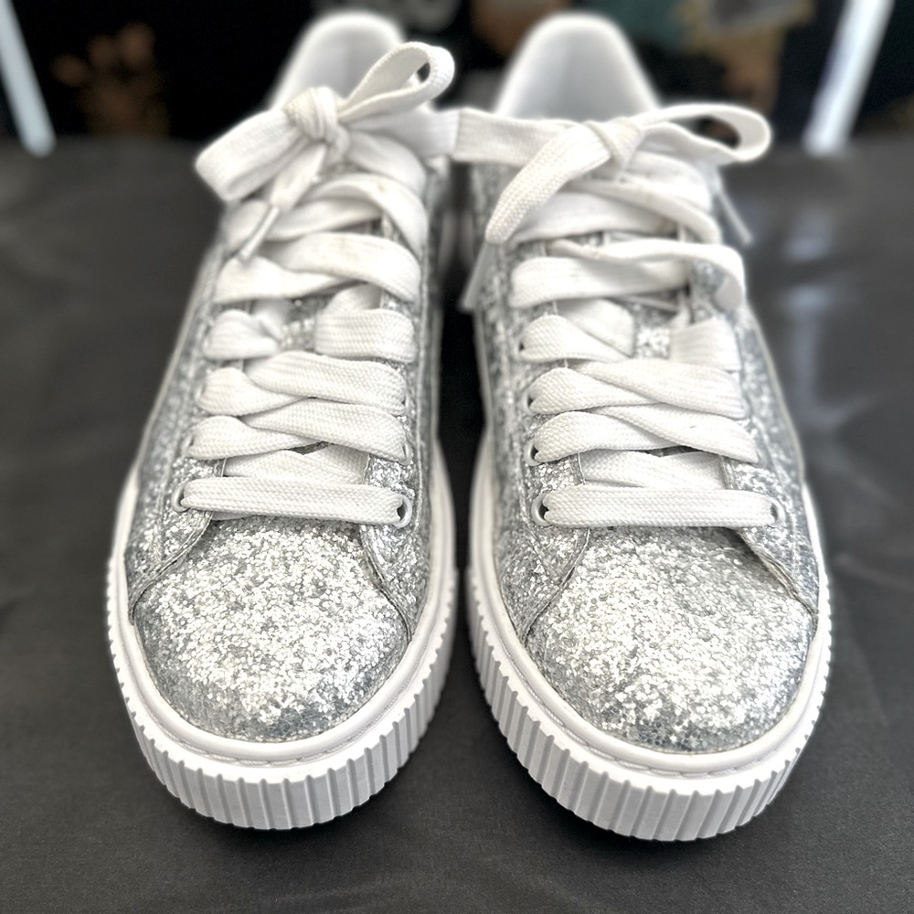 PUMA Silver Basket Classic LFS / Men’s 6.5 / Women’s 8